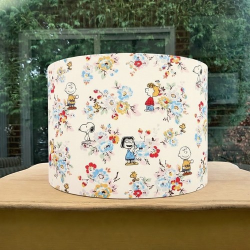 Snoopy peanuts lampshade - snoopy,